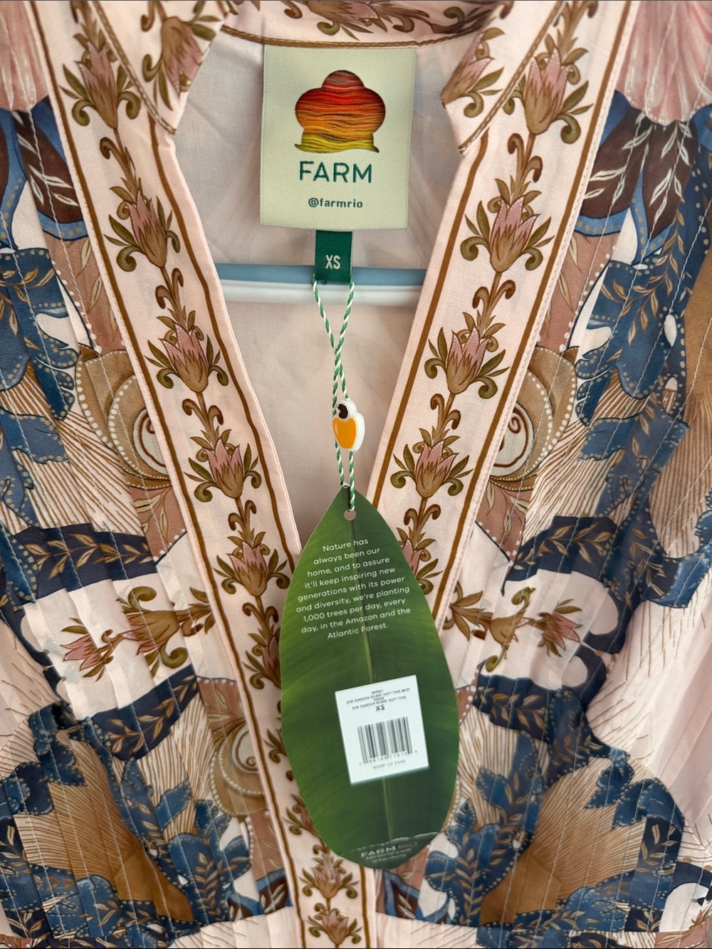 ⭐️NWT Farm Rio Sea Garden Scarf Pleated Dress⭐️ - Picture 6 of 7
